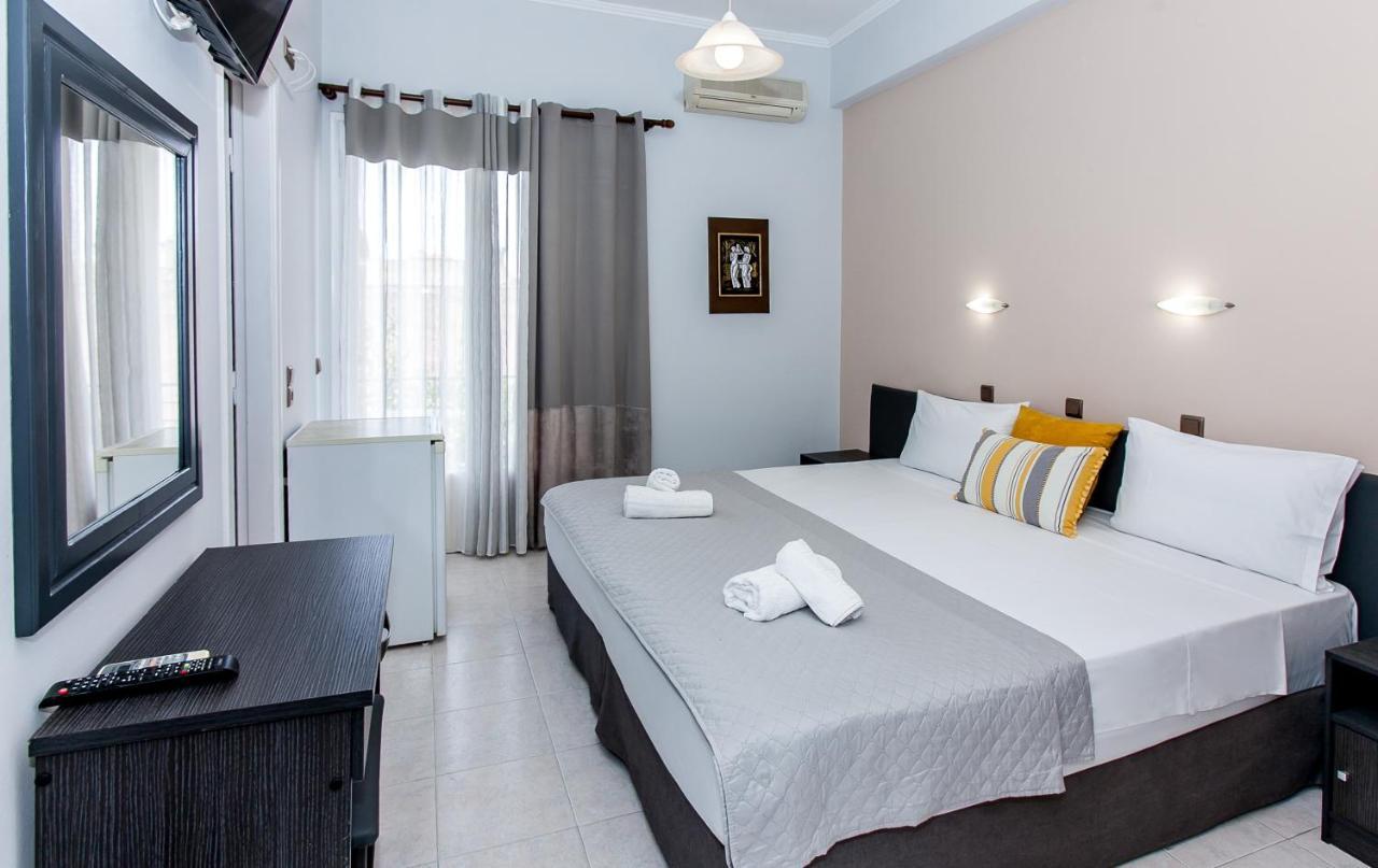 Hotel Electra Толон Екстериор снимка